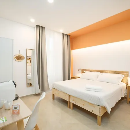 6th Land - Rent بيت ضيافة لا سبيتسْيا