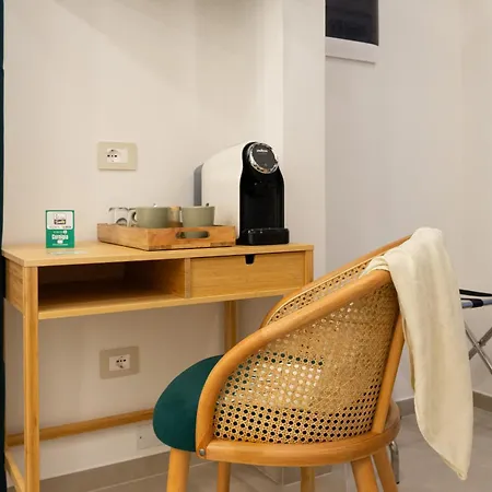 6th Land - Rent Guest house La Spezia