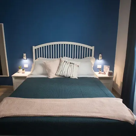 6th Land - Rent La Spezia