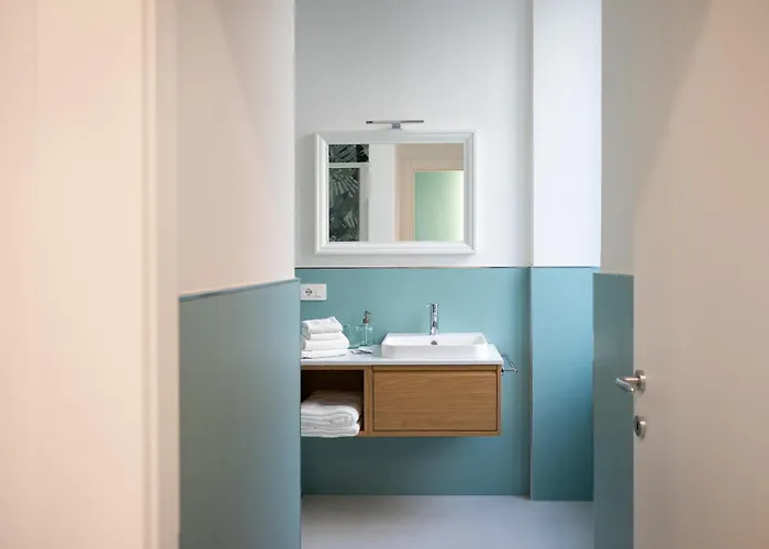 Πανσιόν 6th Land - Rent 3*