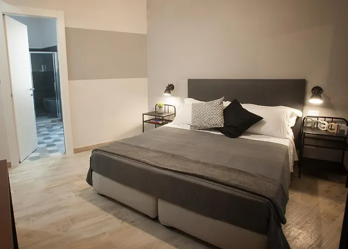 6th Land - Rent La Spezia