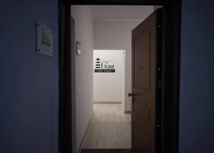 Pensionat 6th Land - Rent La Spezia